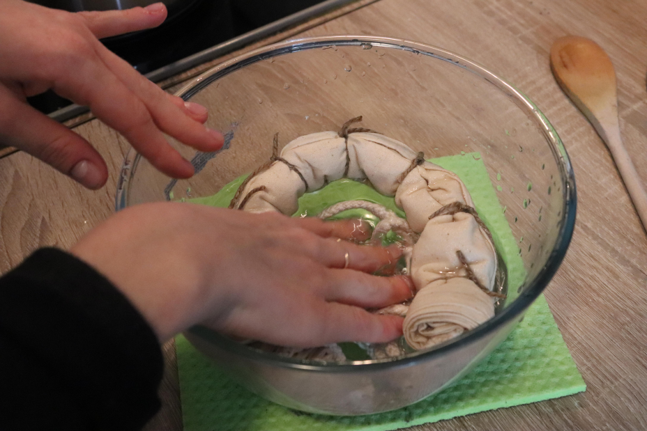 Hack Your Fashion - Fotos DIY Färben und Reparieren 49 Hack Your Fashion - Fotos DIY Färben und Reparieren 49