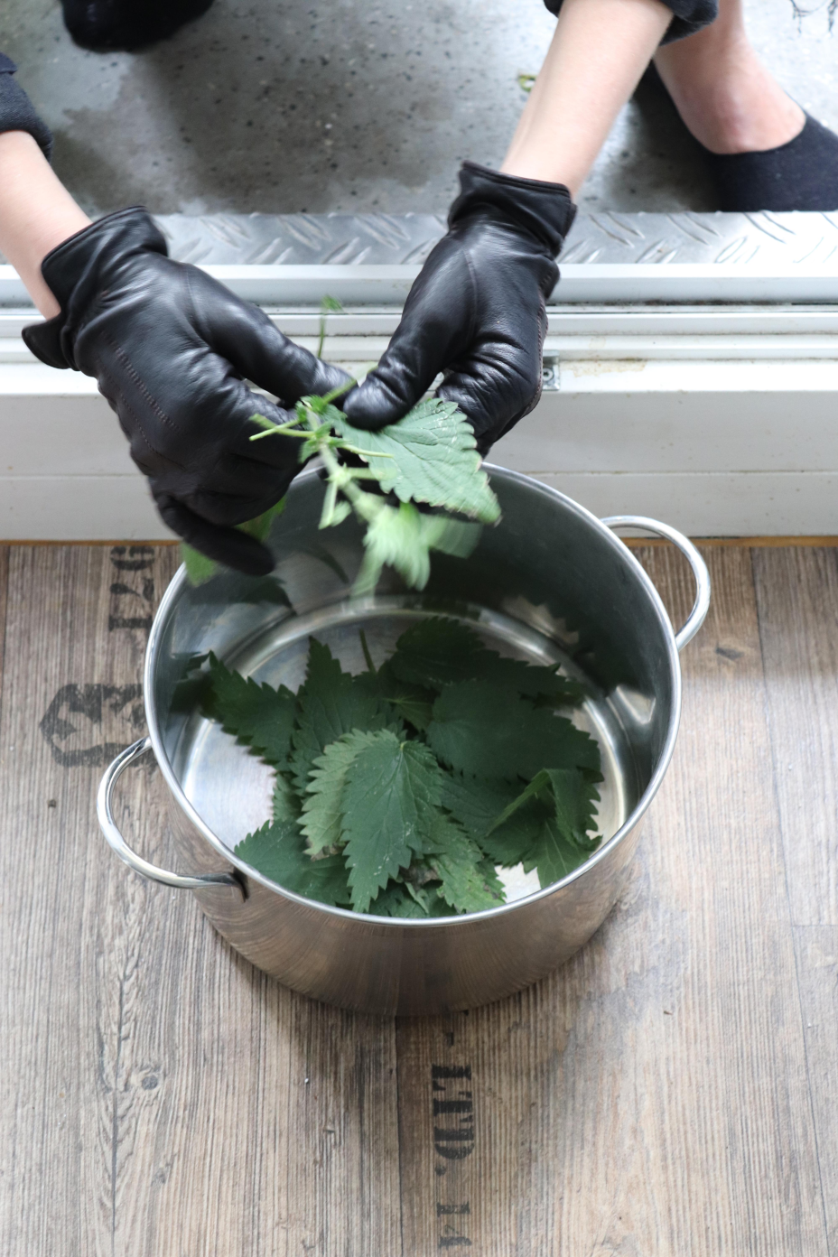 Hack Your Fashion - Fotos DIY Färben und Reparieren 61