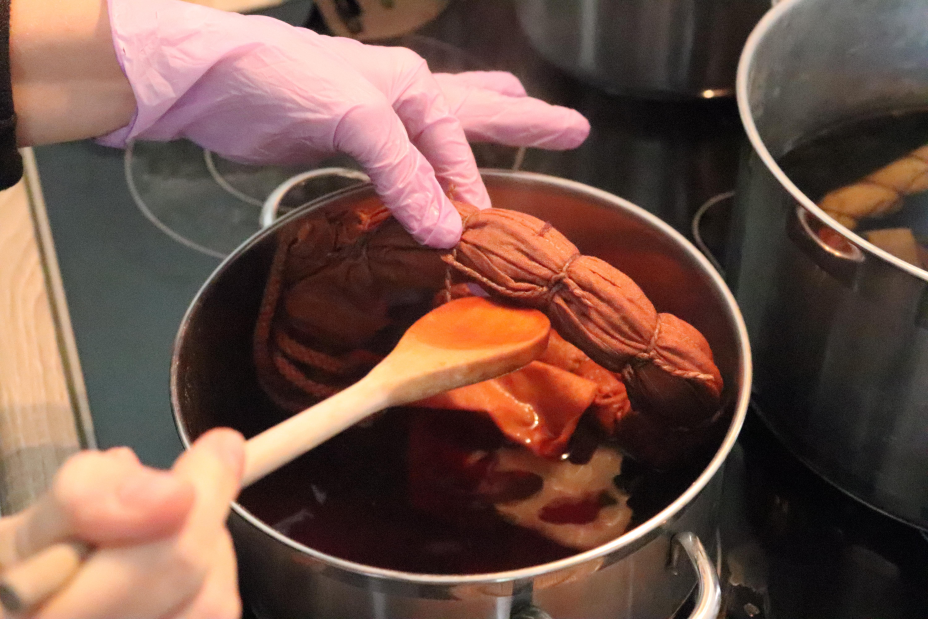 Hack Your Fashion - Fotos DIY Färben und Reparieren 33